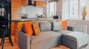 Central Manchester Gem with Stylish 2BR Retreat and Free Carpark - Image 3