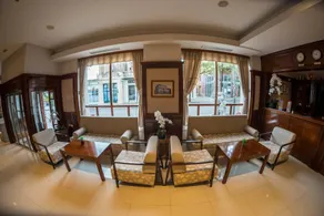 Hotel Bristol - Image 5