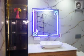 Hotel Konaaz Inn - Image 4