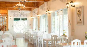 Villa Reina Resort - Image 2