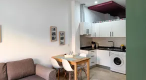 Apartamentos PuntoApart Málaga - Image 2