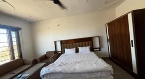 Hotel HB Grand - Image 5