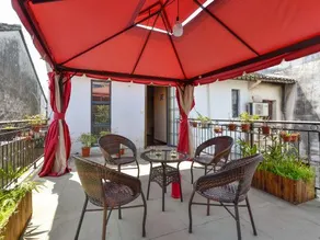 Shiyuan Jiangnan Zhenshui Hostel - Image 3