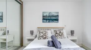 Cozy London Apartment with 2 Bedrooms - Image 4