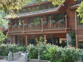 Jiuru Mountain Buermuju Homestay - Image 3