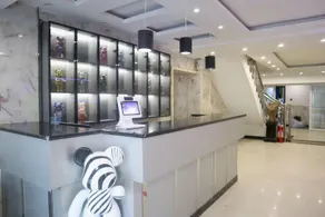 Zebra Select Audio-Visual E-sports Hotel (Linshu Commercial Pedestrian Street Branch) - Image 3