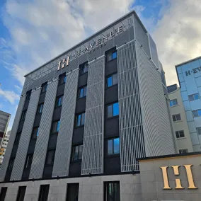 H Avenue Hotel Gwangju Hanam - Image 5