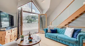 2 Bed in Looe oc-p00778 - Image 2