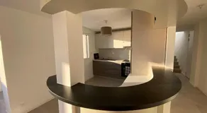 F1 4-Bedrooms Villa with Parking, AC & Pool 8 to 10 guests - Image 5