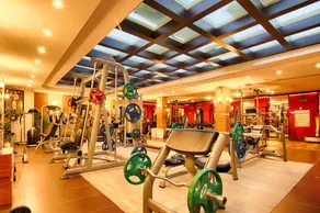 Romance Beach Hotel - Image 4