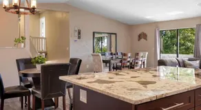 Palm Harbor Waterfront with pool & Game room - Image 4