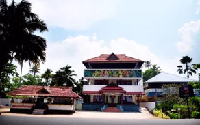 Relax inn cherai beach - Image 3