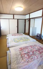 for car trip  private house with a kitchen, shower, bedroom, and living room. miyazaki-city - Image 2