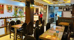 Hotel Shraddha Palace - Image 5