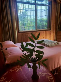 Peach Blossom Yuanyanhuang Villa - Image 2