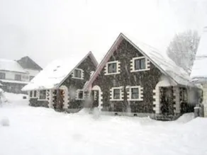 Alpine Chalets Hakuba - Image 4
