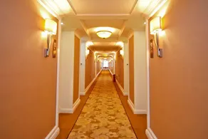 Garden Hotel - Image 4
