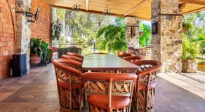 La Herencia country house with pool, terrace and green areas - Image 5