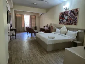 Lords Studio Inn Mandi - Image 4