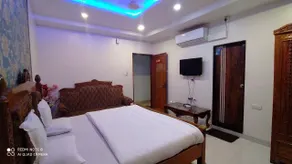 Hotel Shalimar Executive, Uran Islampur - Image 2