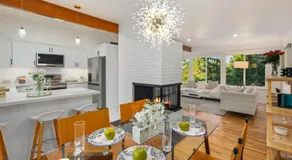 Moder charmer 4 BR 3 BA 12 Miles to Seattle, 3 miles to Airport near the mall - Image 3