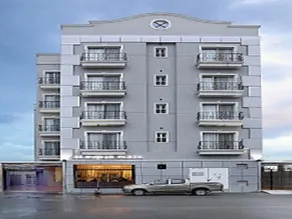 AL MUZIAN PLAZA - Image 3