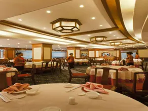 Hyton Hotel Sanya - Image 4