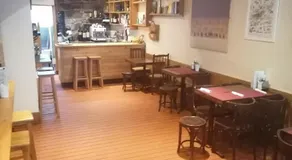 Hostal Forest - Image 3