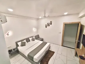 HOTEL PARKLANDA - Image 3
