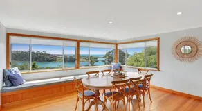 The BEST Scamander Beach House! - Image 3