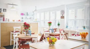The Dots Hostel - Image 5