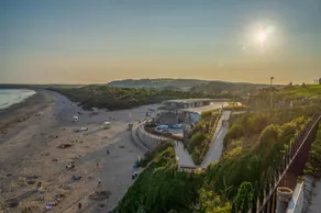 South Beach View - 2 Bedroom Apartment - Tenby - Image 5