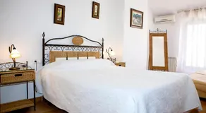 Apartamentos Fuente La Raja - Image 2