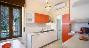 Seaside House - Image 4