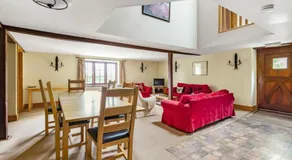 Brynderwen Barn - Image 3
