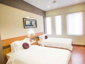 Adore Residency Vadapalani - Image 4