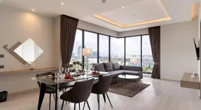 Thaya Hotel Bangkok - Image 3