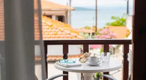 Athos Guest House Pansion - Image 4