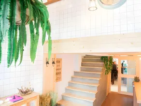 Barn & Bed Hostel at BTS Phrom Phong - Image 4