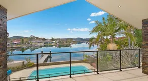 MARINA VIEW - WATERFRONT LUXURY - Image 5