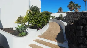 Villa Angela, piscina privada climatizada y vistas al mar cerca de Puerto del Carmen 1200 metros a tu disposición - Image 5