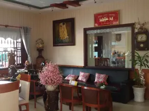 Au Lac Hotel - Image 5