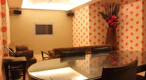 Holly Wood Motel - Image 5