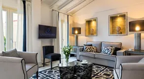 Casa de Triana Luxury Suites by Casa del Poeta - Image 2
