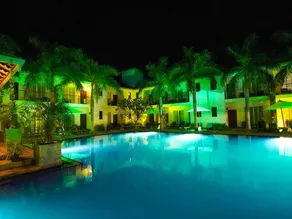 Hotel Tamarind Tree - Image 2