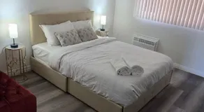Ocean Breeze Stay Near Airport LAX & Stadium - Image 2