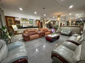 Golden Village Hotel - Image 3