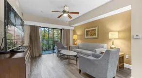 Resort Style Condo 4 miles from Disney - Image 2