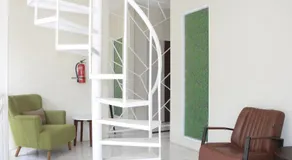 The Peak Guest House - Image 2