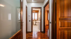 5 min dal Museo Ferrari - 3 BR for family & work, free parking, AC - Image 4